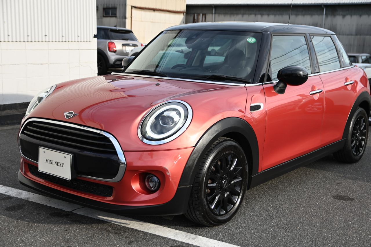 F55 MINI Cooper 5-Door Hatch LCI