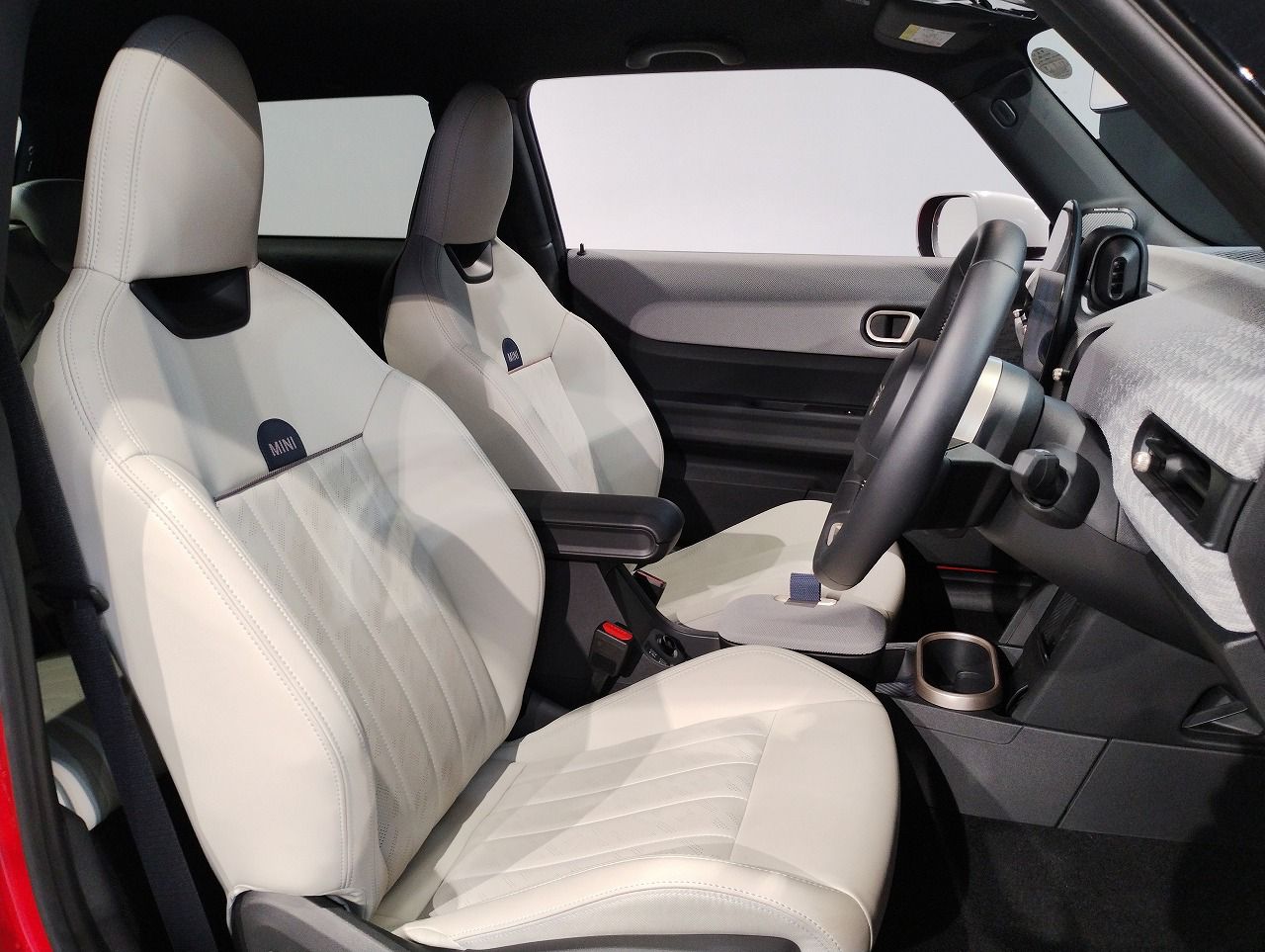 F66 MINI Cooper C 3Dr