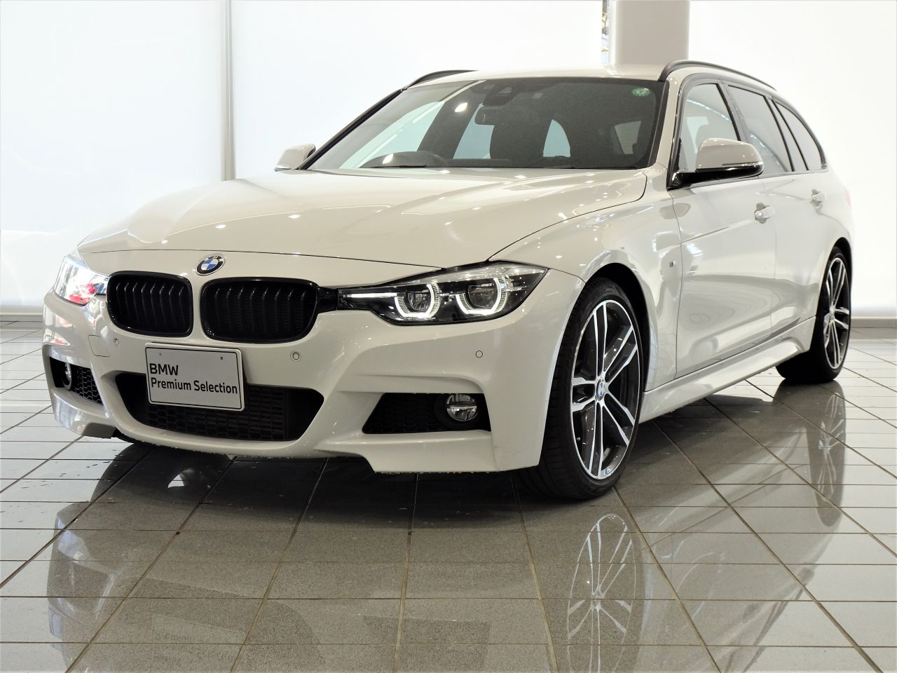 318i Touring M Sport Edition Shadow