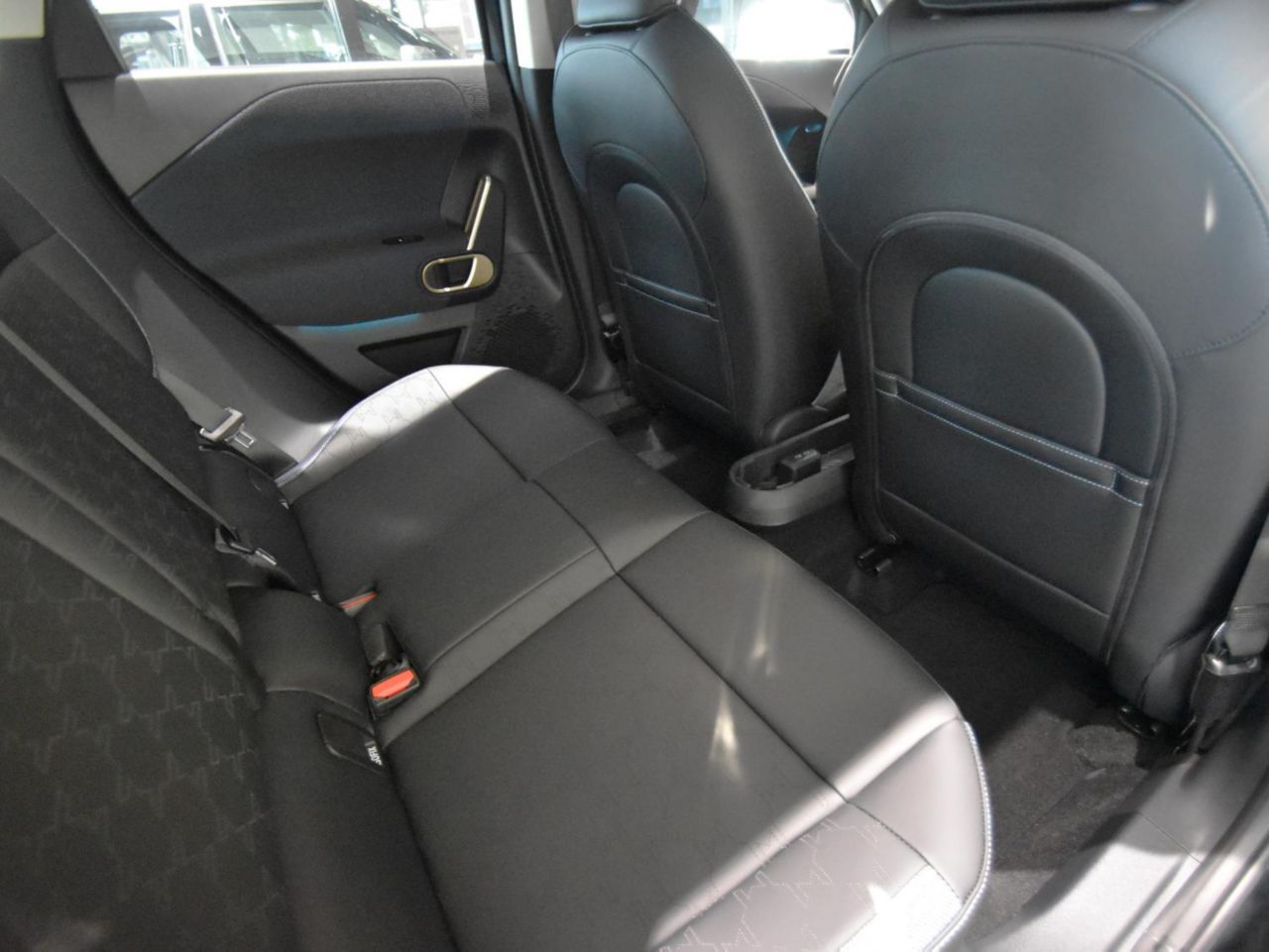 J05 MINI Aceman SE