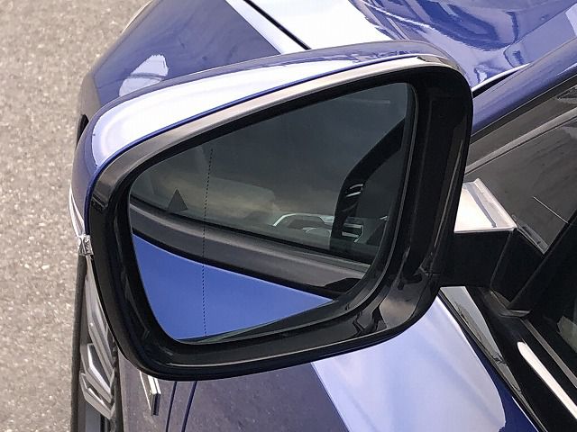 G20 330e Saloon RHD MX