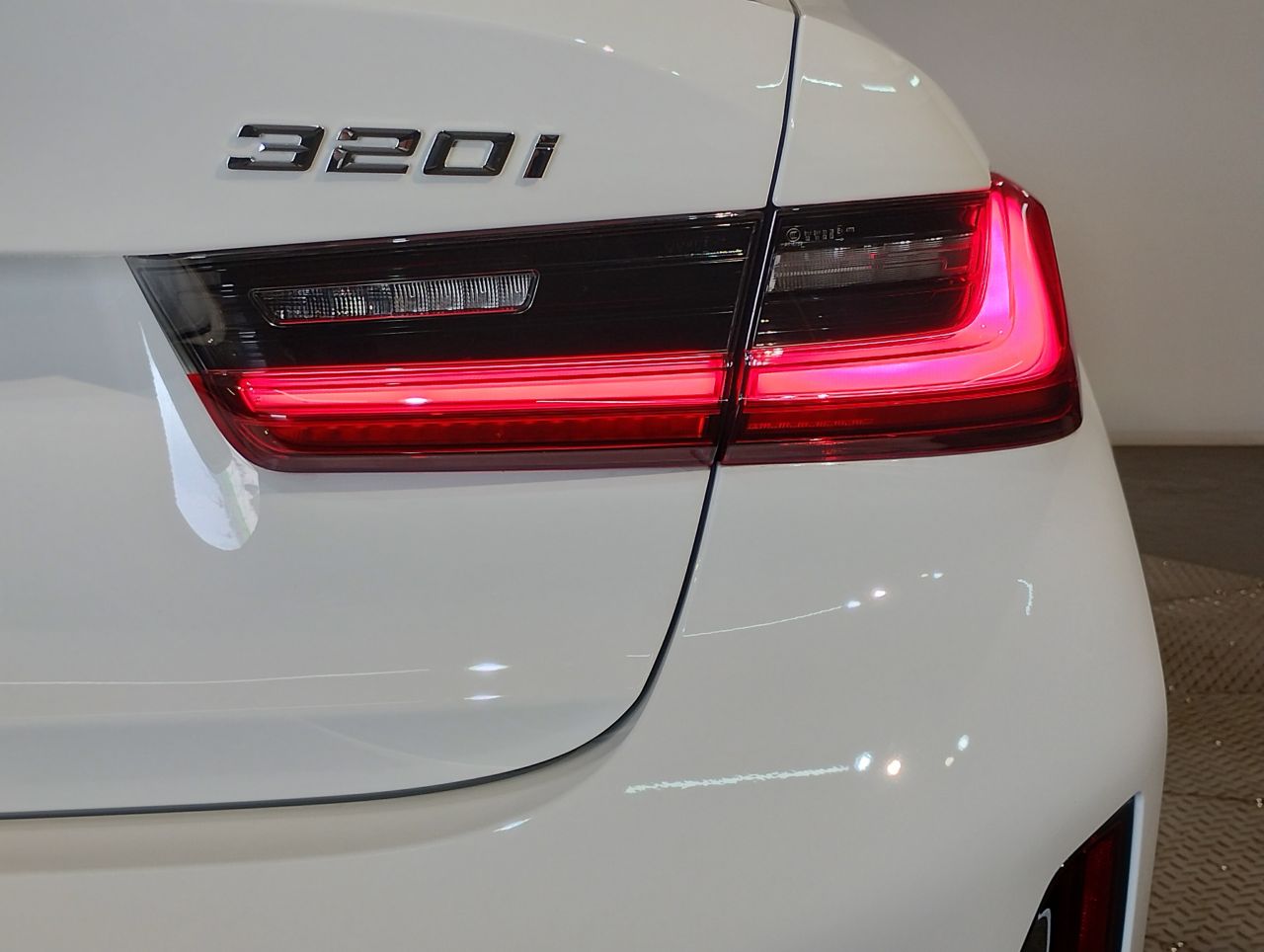 G20 320i Saloon LCI RHD MX