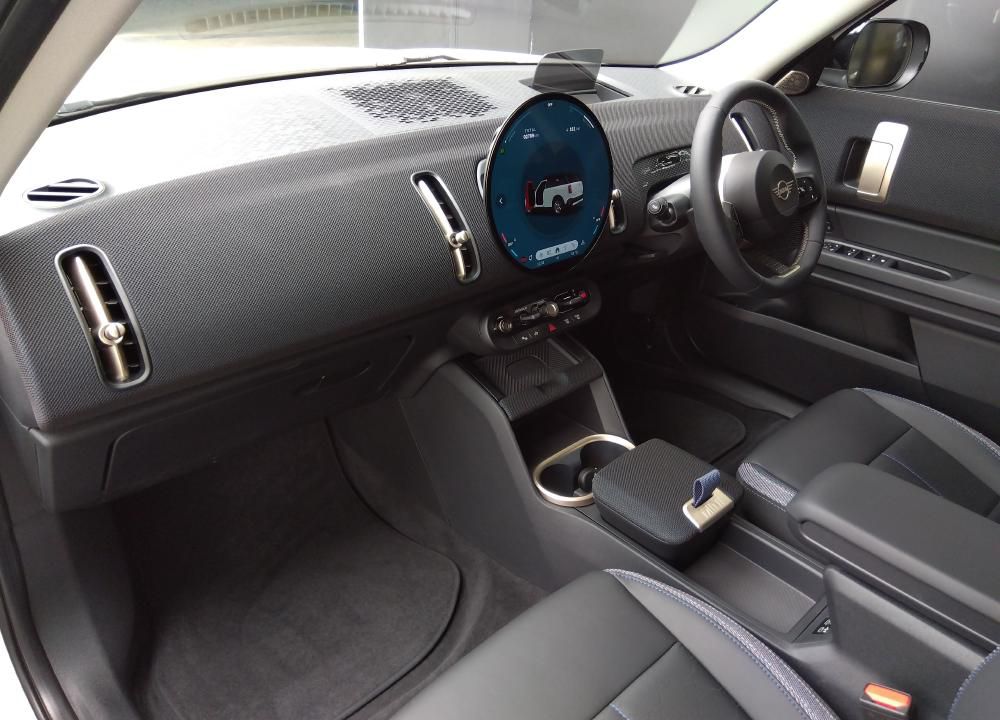 U25 MINI Countryman E