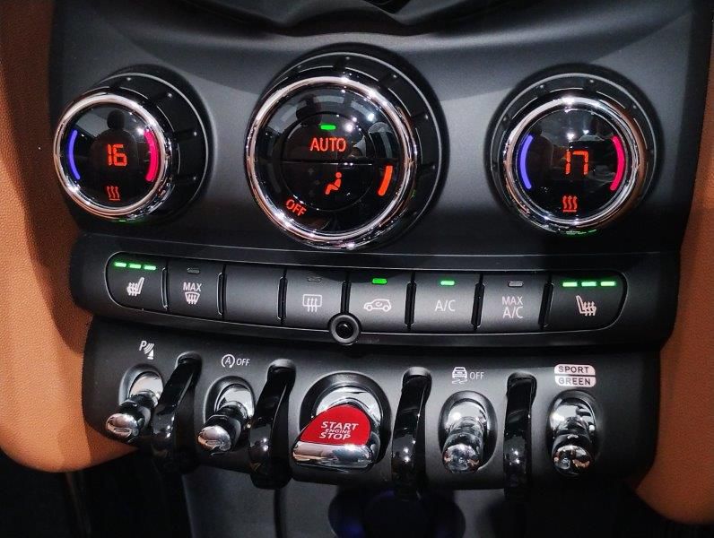 MINI Cooper S Convertible RHD