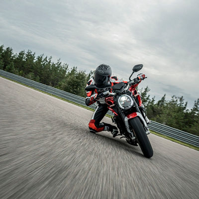 These Bridgestone tyres provide the essential grip for the motorcycle driver to take a turn at high speed.