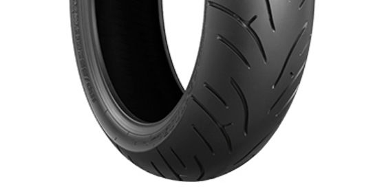 Nærbilde av Bridgestone Battlax BT-023 touring motorsykkeldekk