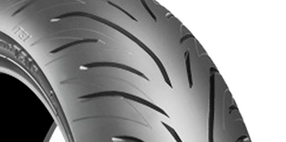 Nærbilde av Bridgestone Battlax T31 touring motorsykkeldekk