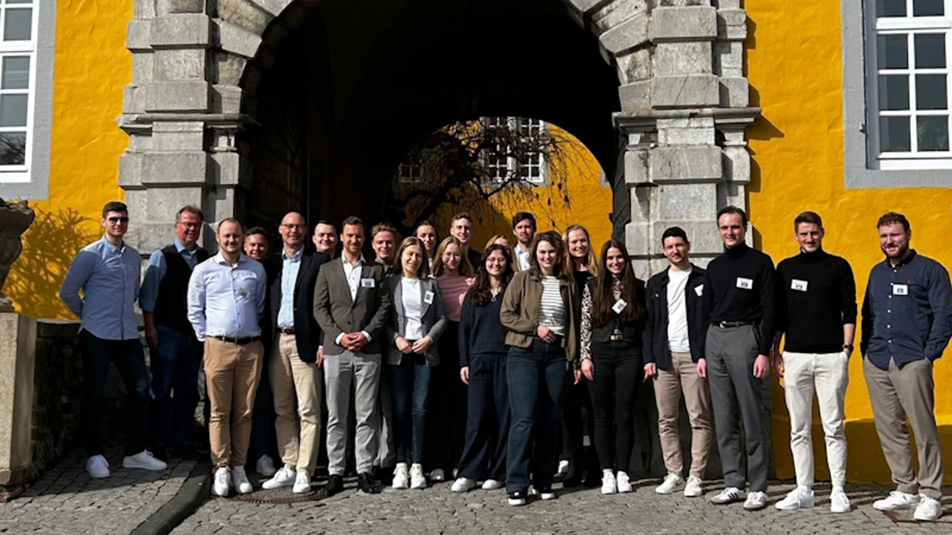 Gruppe Alumni-Raiffeisen-Camp 2026