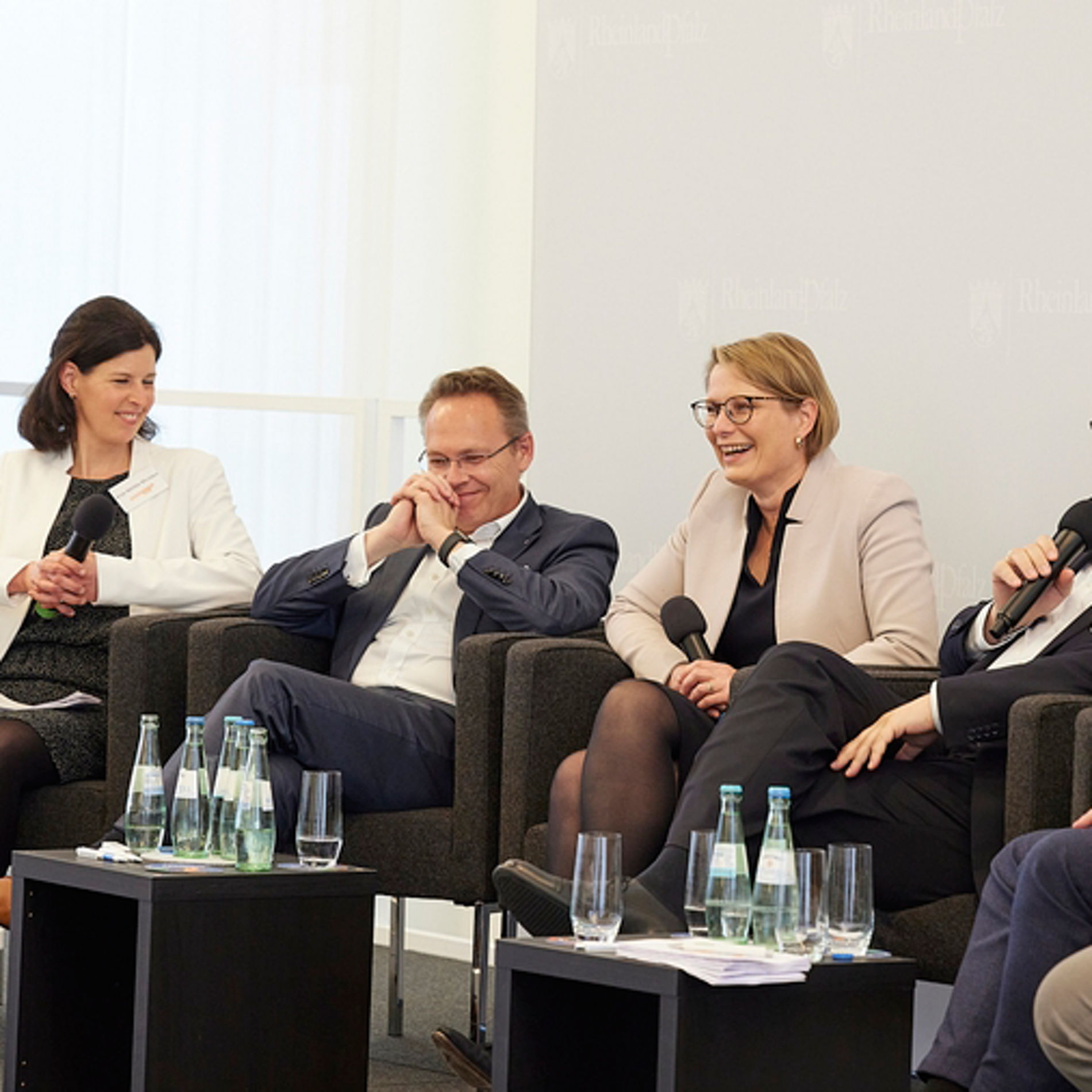 Podiumsdiskussion