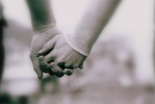 bikote, pareja, eskuak, ilargipean