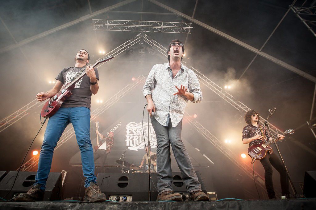 Eskean kristo, Bilbao BBK Live 2014. Argazkia: Tom Hagen (Last Tour)