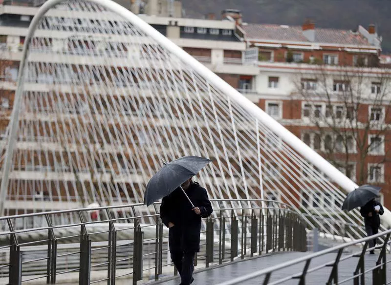 Euria lluvia eguraldia Bilbao EFE