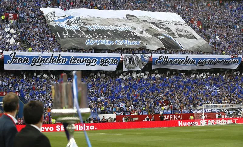 TIFO ALAVES COPA EFE