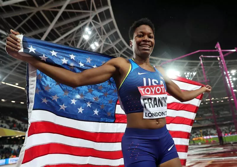 FRANCIS ATLETISMO 200METRO EFE