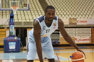 FAKUADE FOTO  GIPUZKOA BASKET