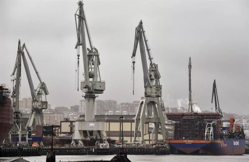 El astillero de La Naval. Foto: EFE