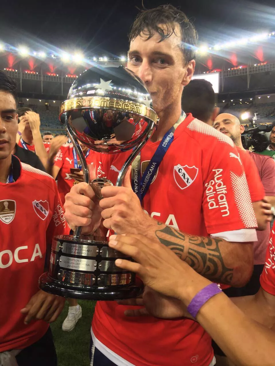 AMOREBIETA independiente ONA