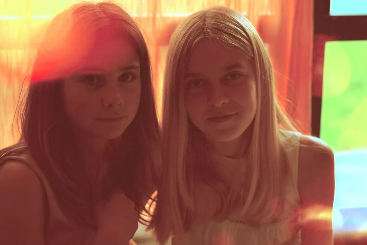 "Still being me" está protagonizado por Paula Boneta, June Agós y Alejandra Mayordomo