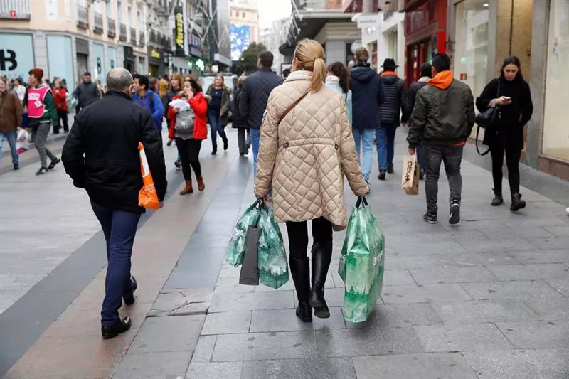 KONTSUMOA NEGUKO MERKEALDIA REBAJAS EFE