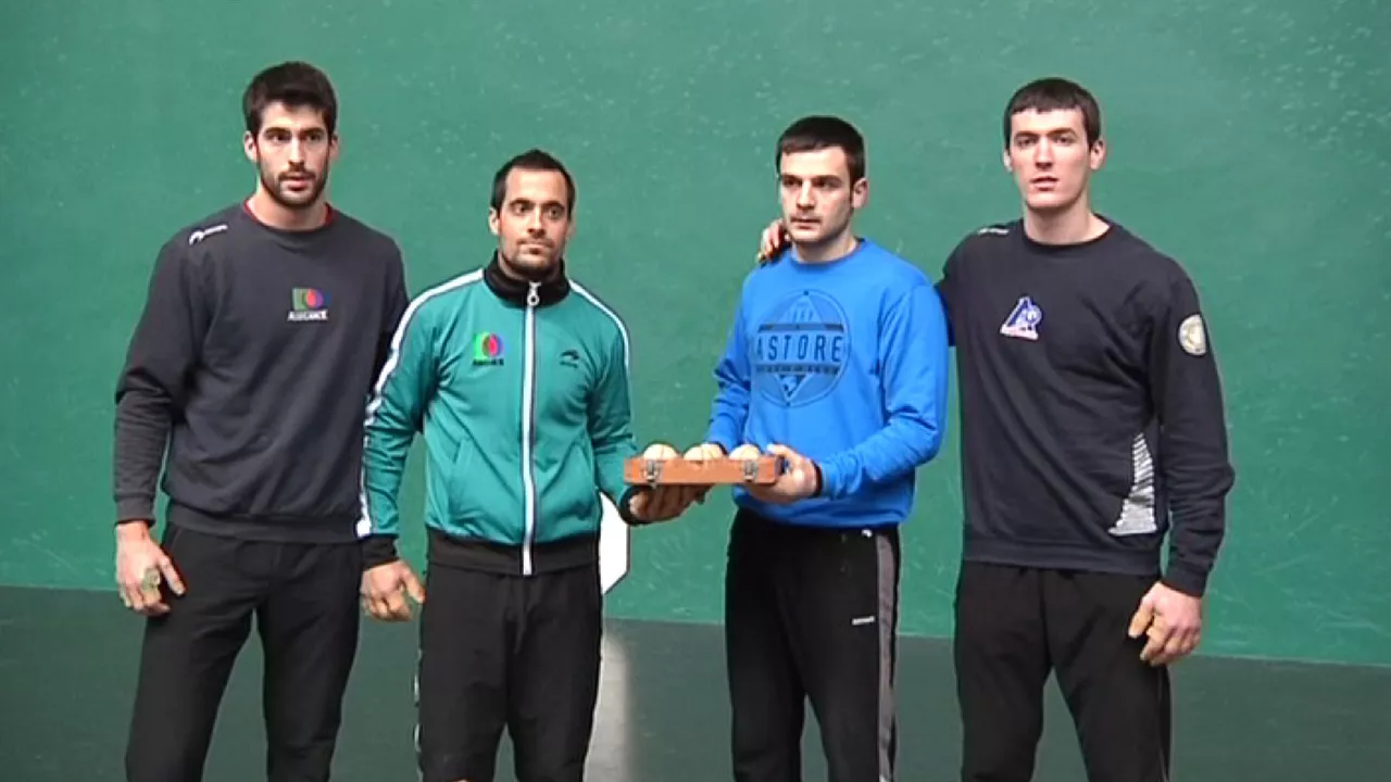 20180117175334_mikel-larunbe-oinatz-bengoetxea-danel-elezkano-benat-rezusta_