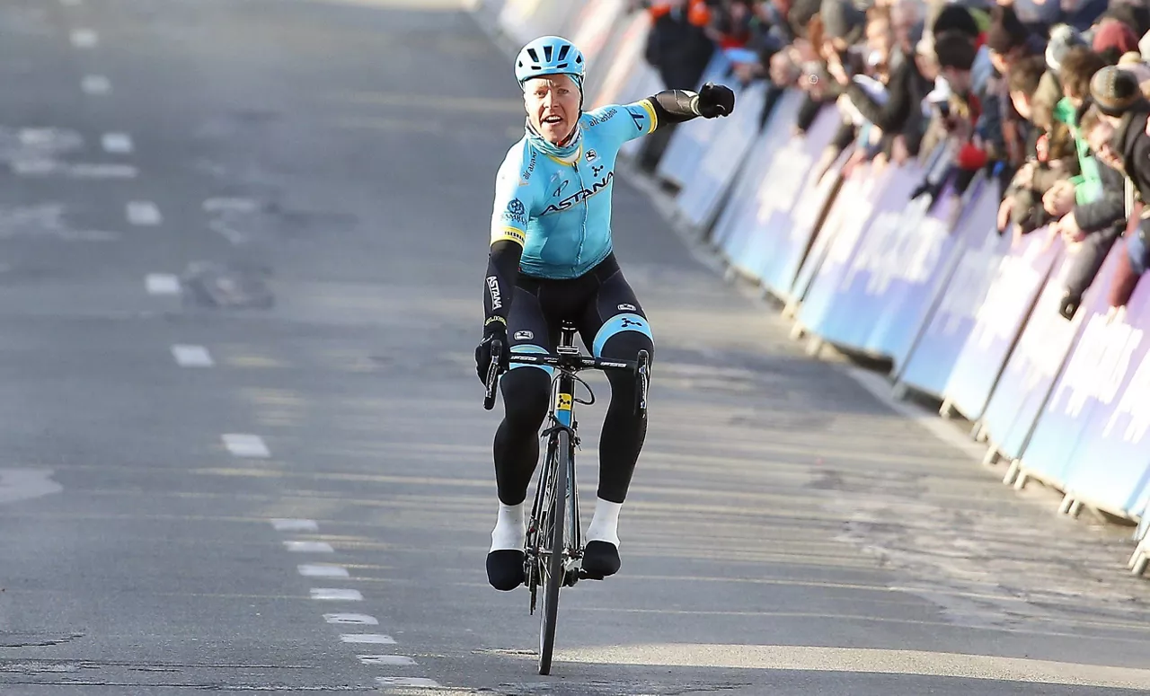 MICHAEL VALGREN CLASICA EFE