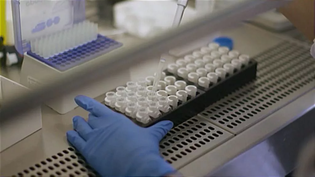 20180317134633_laboratorio-laborategi-pruebas-probak-medico-mediku-etb1-teknopolis-zientzia-ciencia_