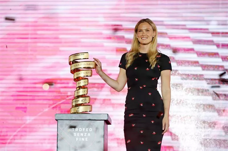 La modelo Bar Refaeli, en la presentación