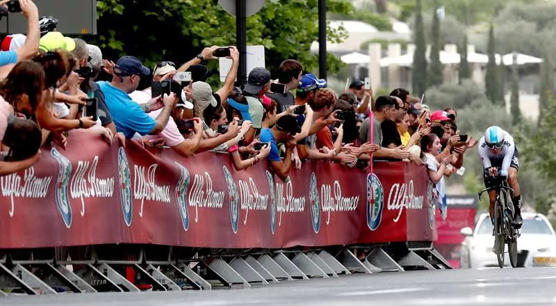 1ª etapa. Chris Froome. Foto: Efe