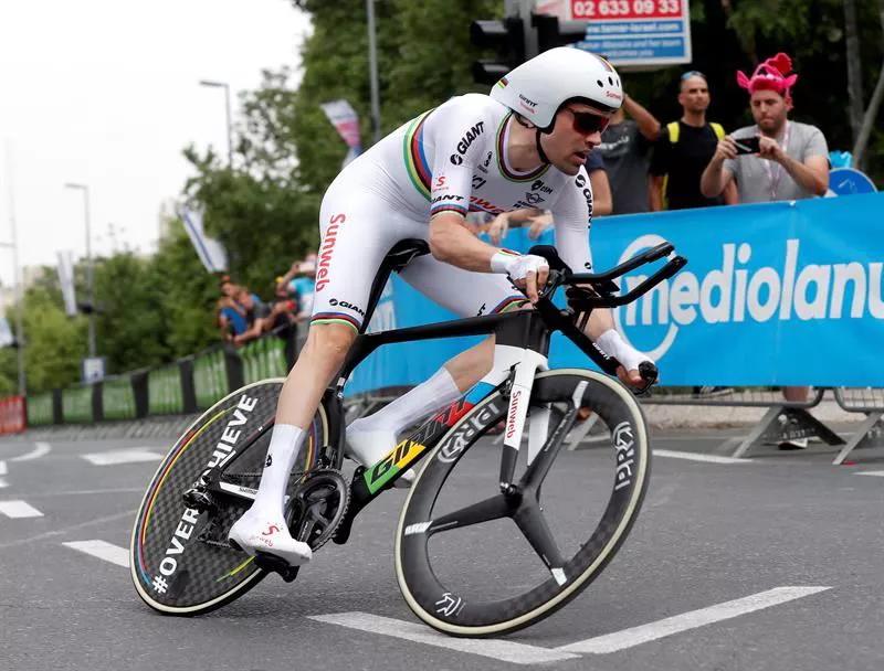 1ª etapa. Tom Dumoulin. Foto: Efe