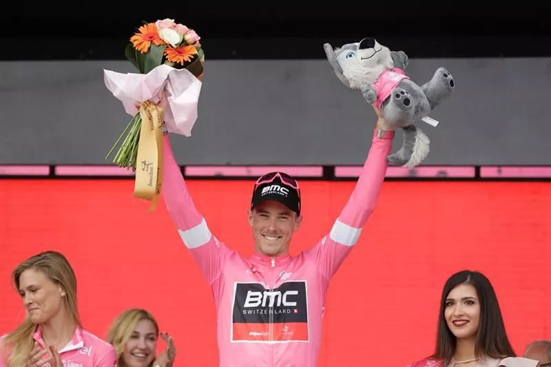 2ª etapa. Rohan Dennis. Foto: Efe.