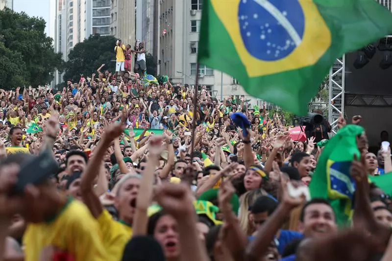28 BRASIL2 Rusia