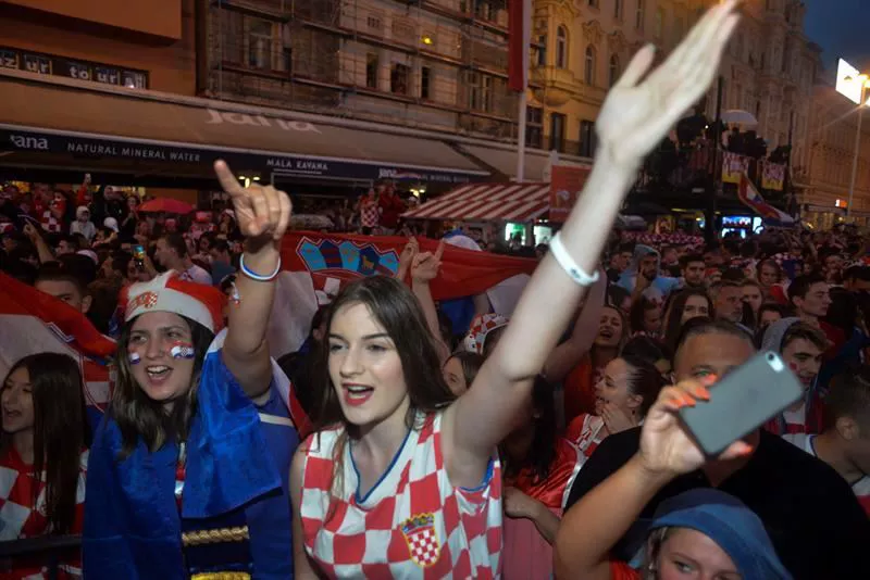 12 CROACIA AFICION RUSIA