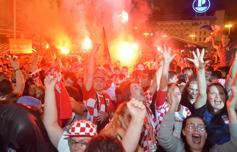 12 CROACIA AFICION RUSIA