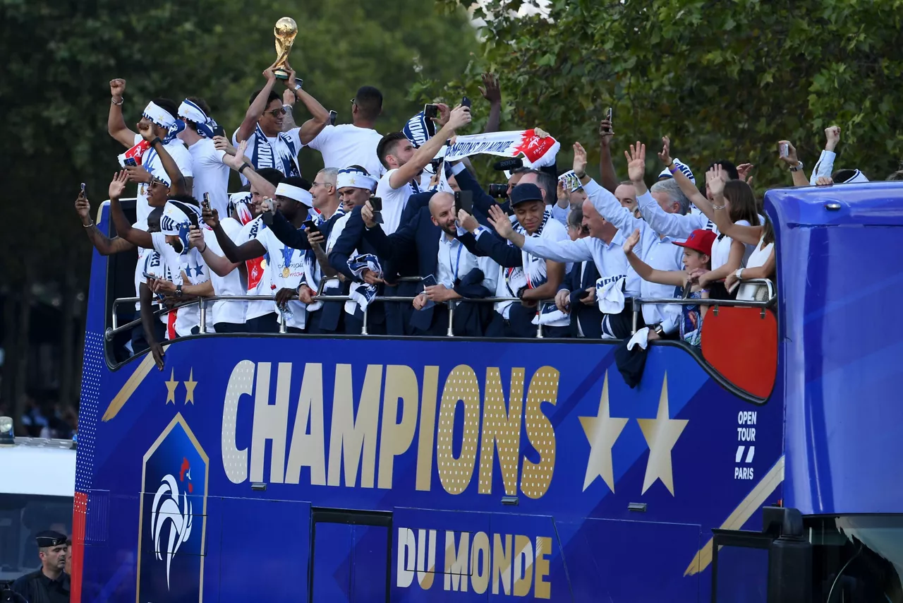 PARIS RECIBIMIENTO FRANCIA CAMPEON DEL MUNDO 2018 05