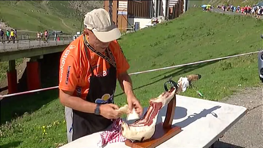 20180727141245_euskal-zaleak-tourra-pirinioetan_