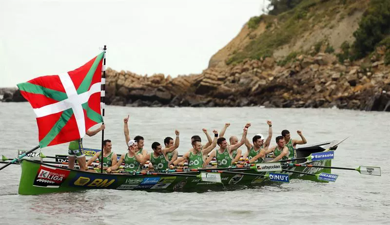 HONDARRIBIA IKURRINA