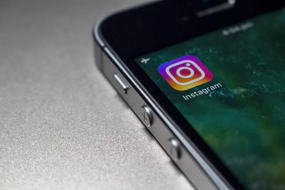 instagram redes sociales sare sozialak telefono movil mugikorra (CCO lizentzia dauka, lasai erabili)