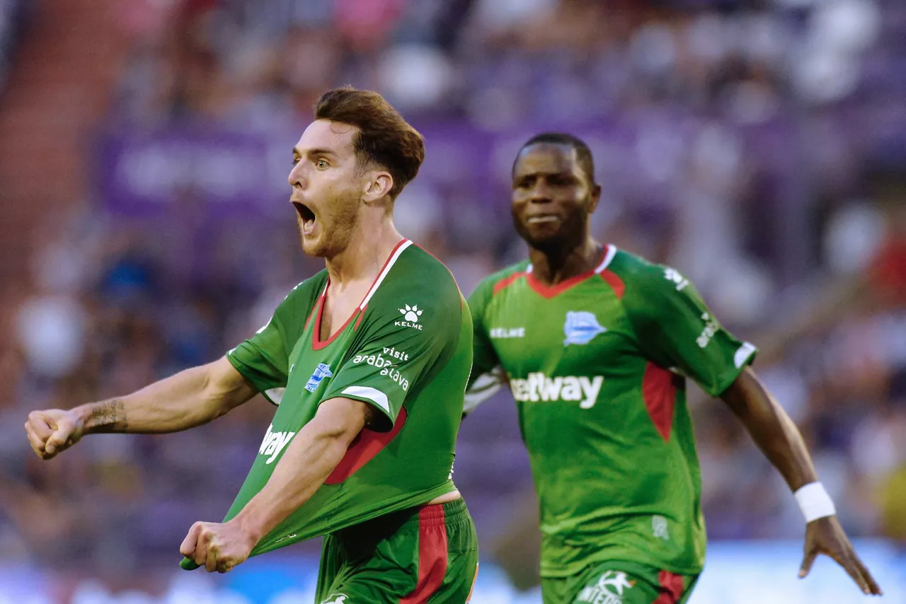IBAI GOMEZ GOL VALLADOLID ALAVES EFE