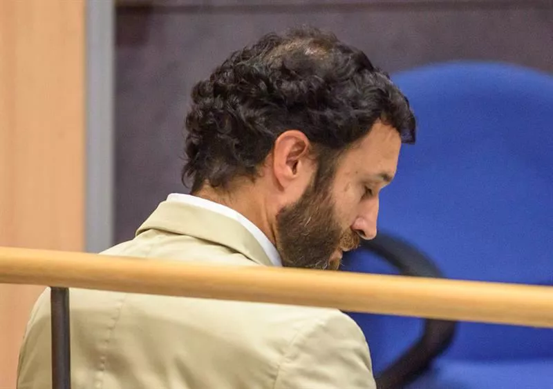 Imagen del profesor acusado, en el juicio. Foto: EFE