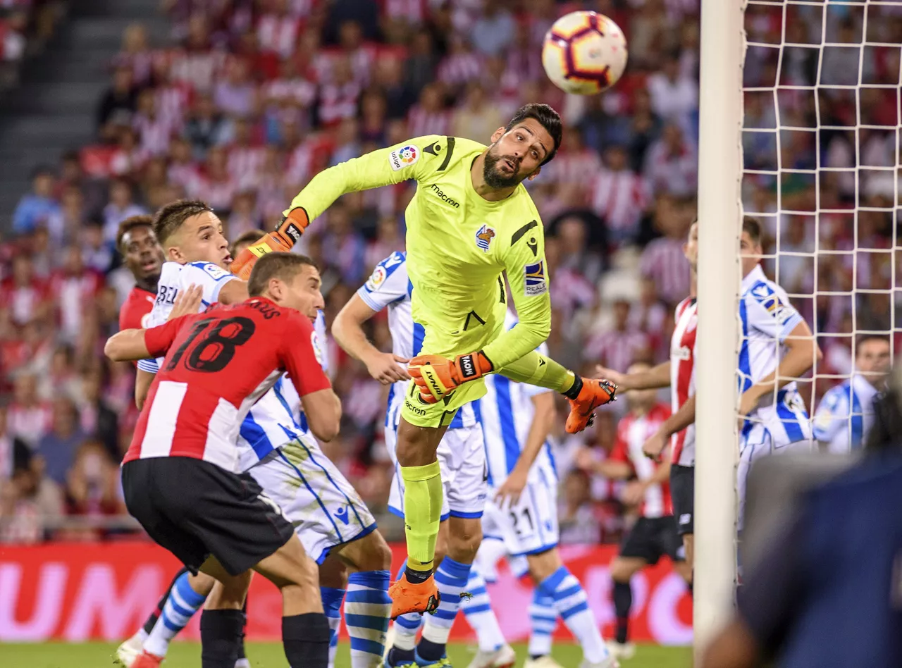 DERBIA ATHLETIC REAL MOYA