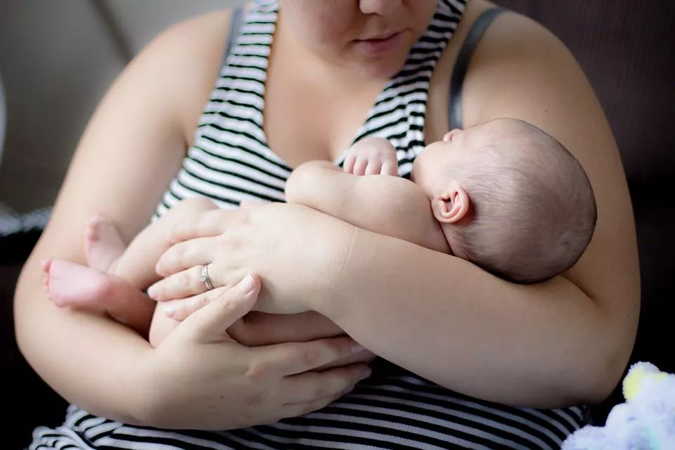 jaioberria recién nacido bebe haurra CCO lizentzia