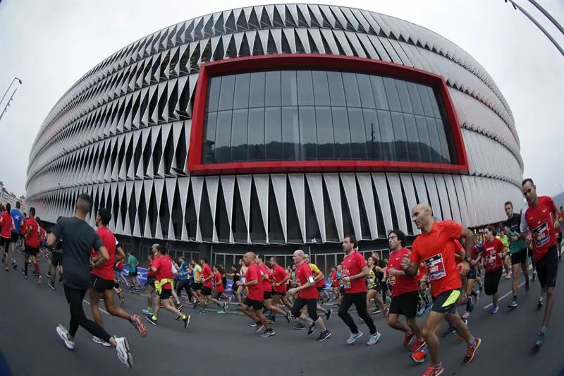 MARATON NOCTURNO BILBO GAUEKO MARATOIA NIGHT EFE