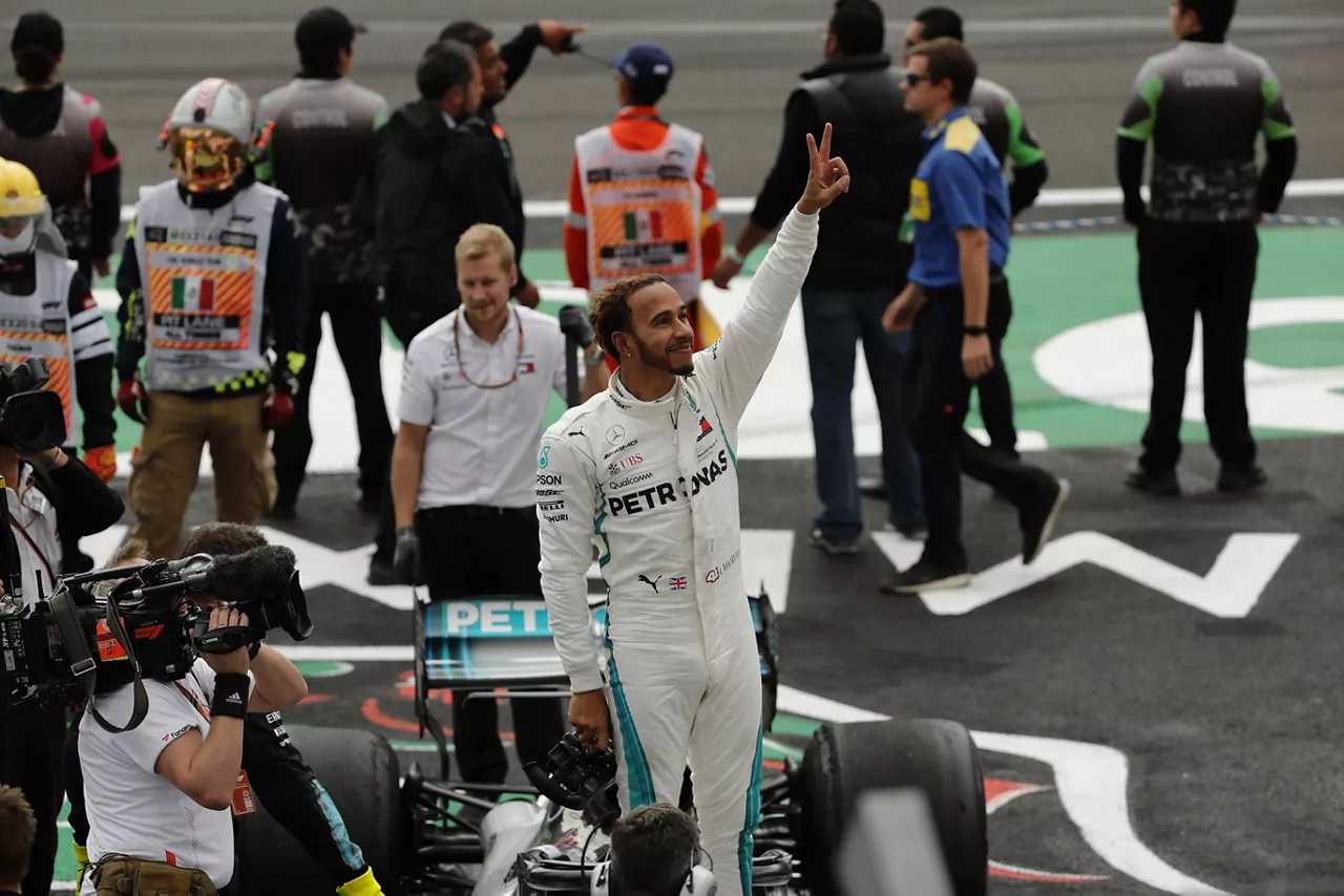HAMILTON CAMPEON MEXIKO EFE