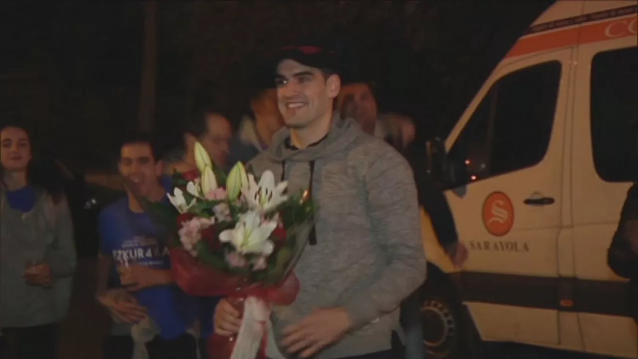 20181118215930_ezkurdia_