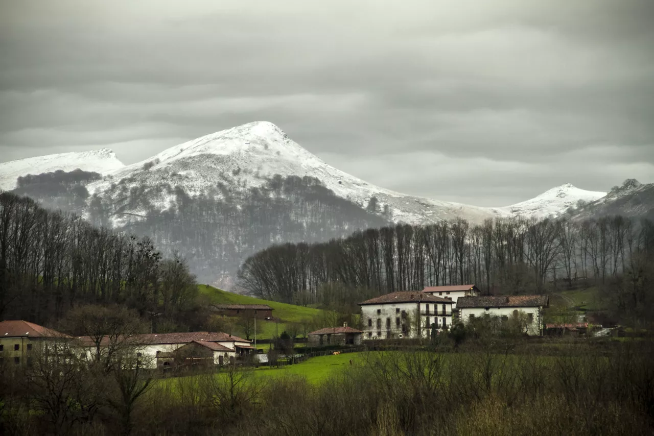 AGUA Y NIEVE. baztan juan lameirinhas