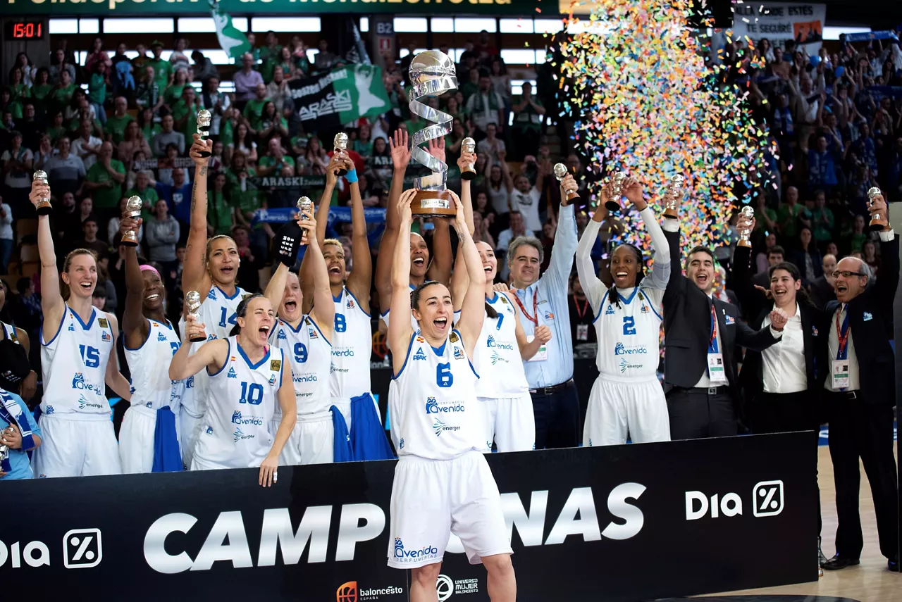 PERFUMERIAS AVENIDA CAMPEONAS COPADELAREINA EFE