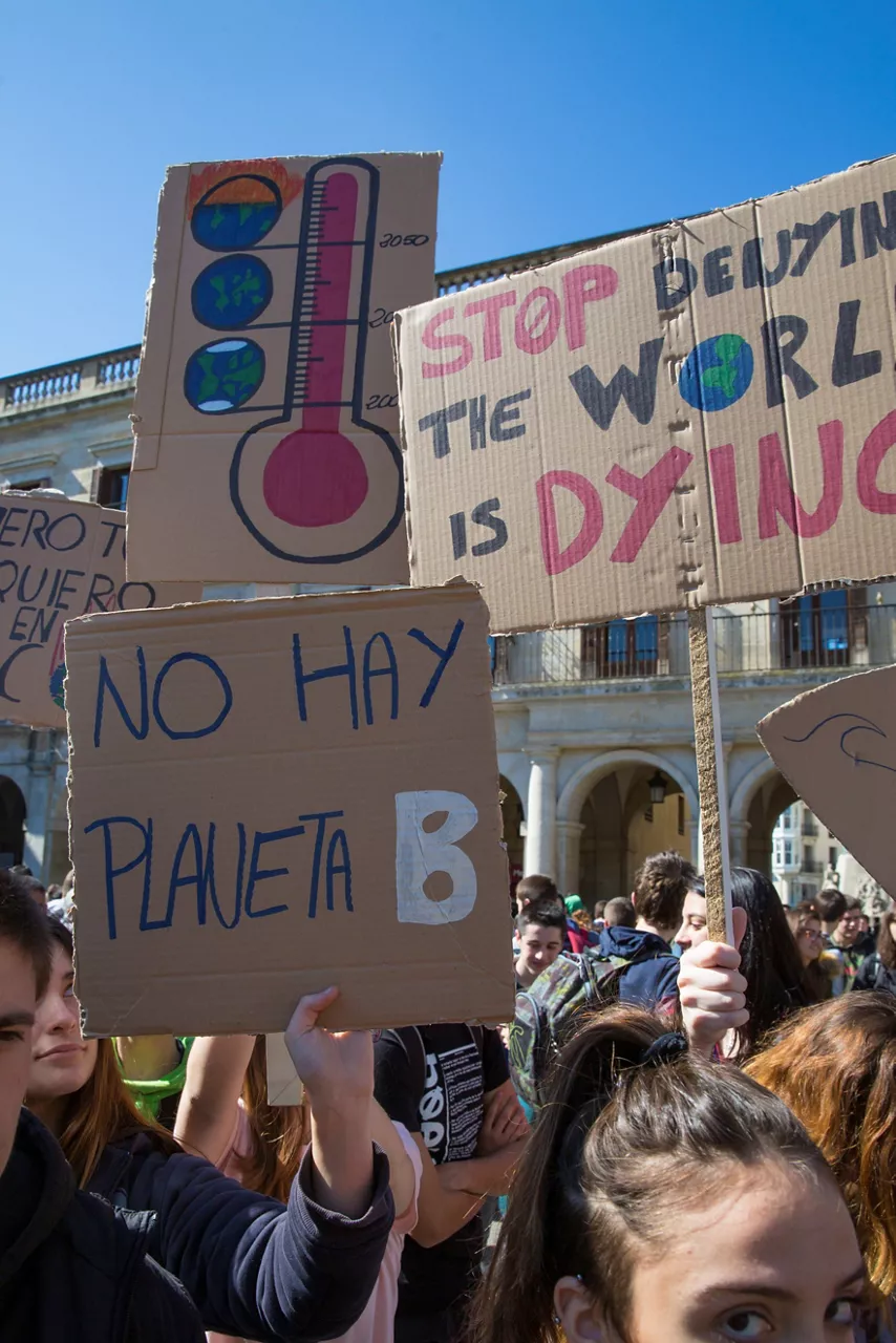 MANIFESTACION CAMBIO CLIMATICO VITORIA EFE