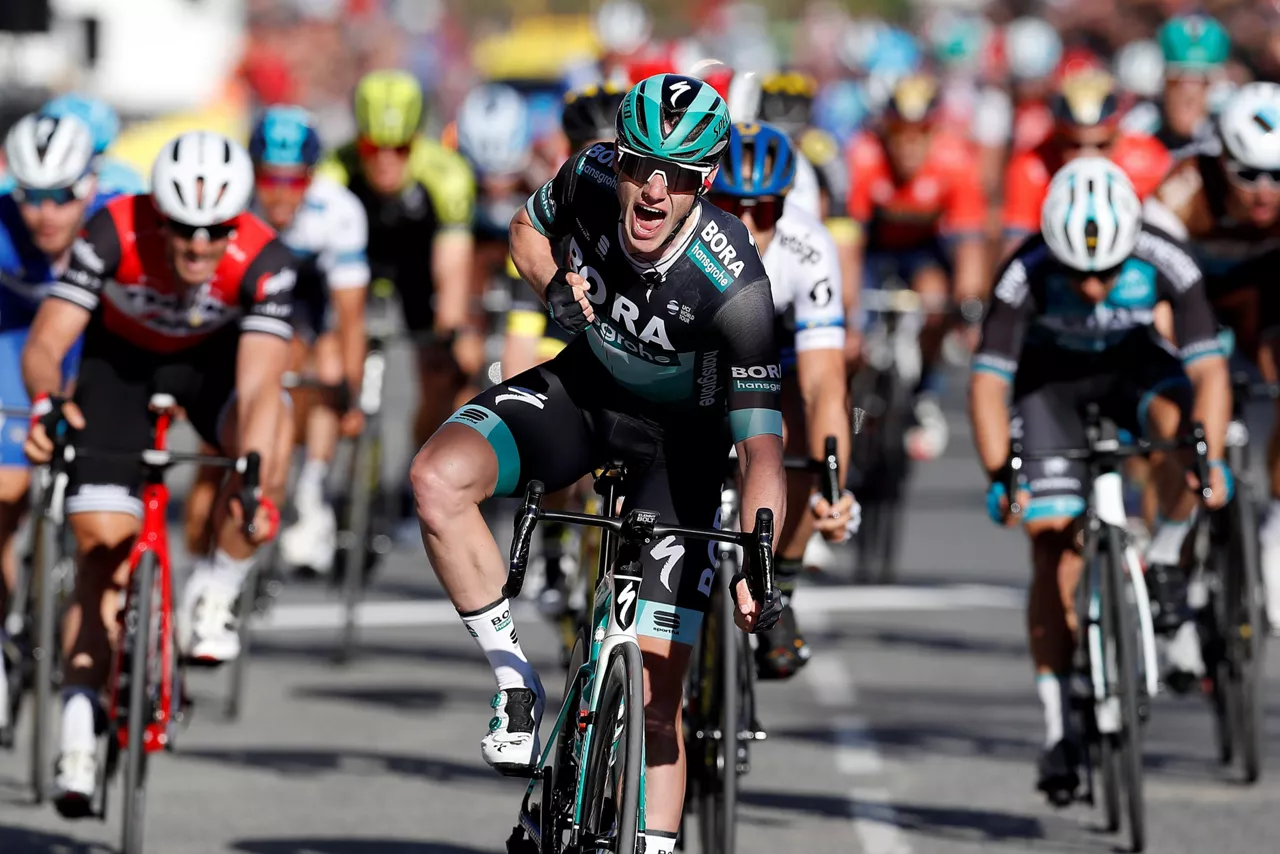 PARIS NIZA 2019 SAM BENNETT EFE