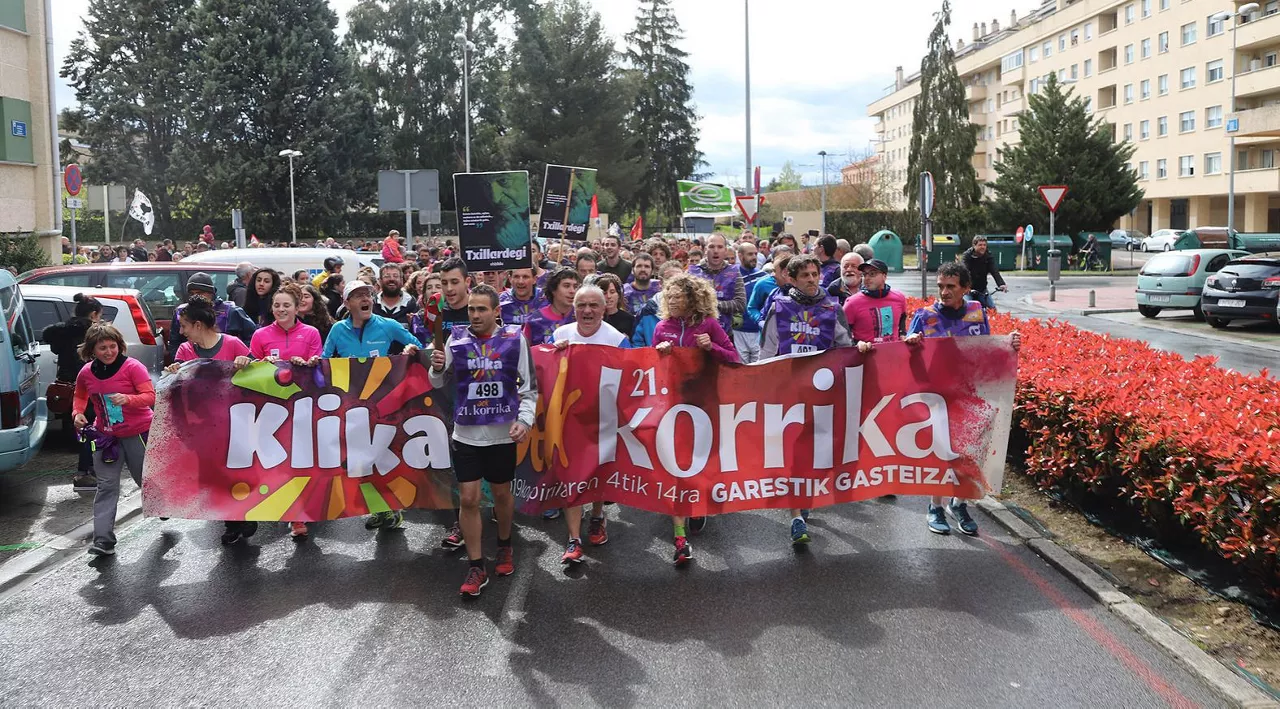 Korrika: 6 de abril