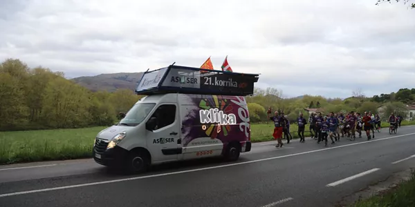 21. Korrika Apirilak 8 Argazkia AEK